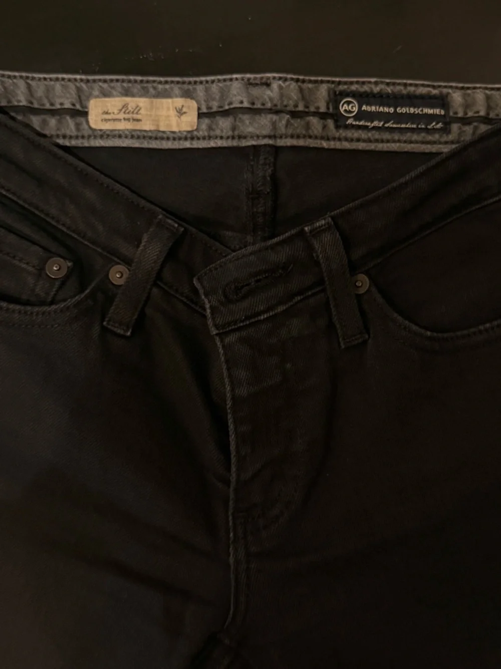 Ag Adriano Goldschmied Women's Straight Leg Jeans in Black - Picture 3 of 4